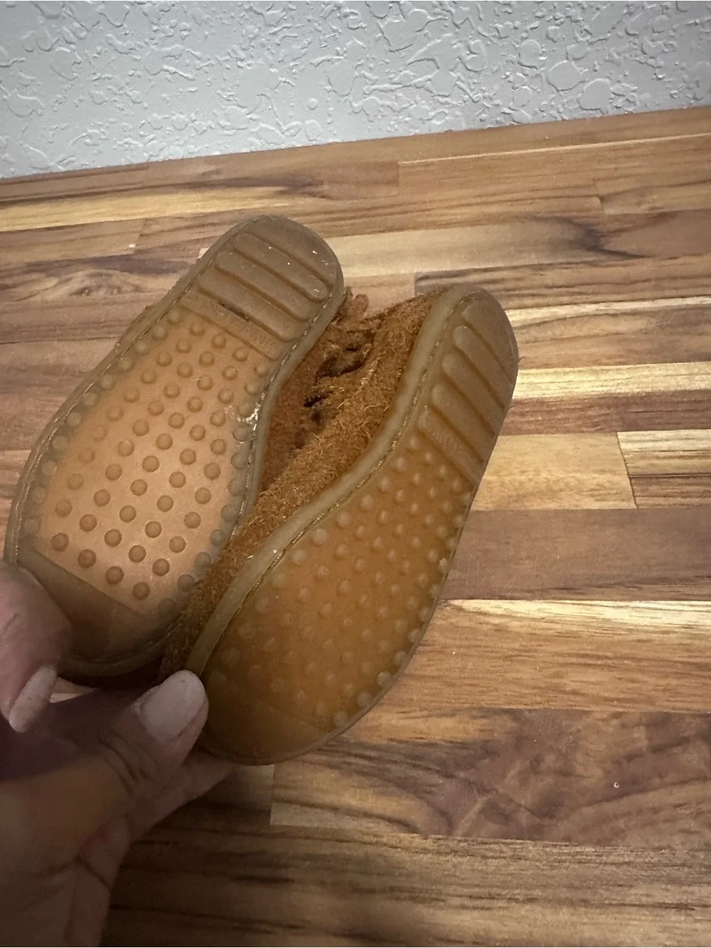Minnetonka Kids Suede Fringe Moccasins - Brown kids size 9 toddler